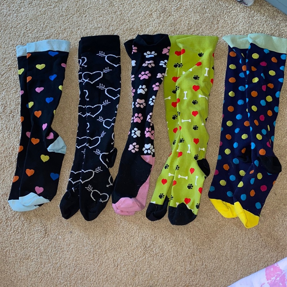 5 PAIRS of compression socks